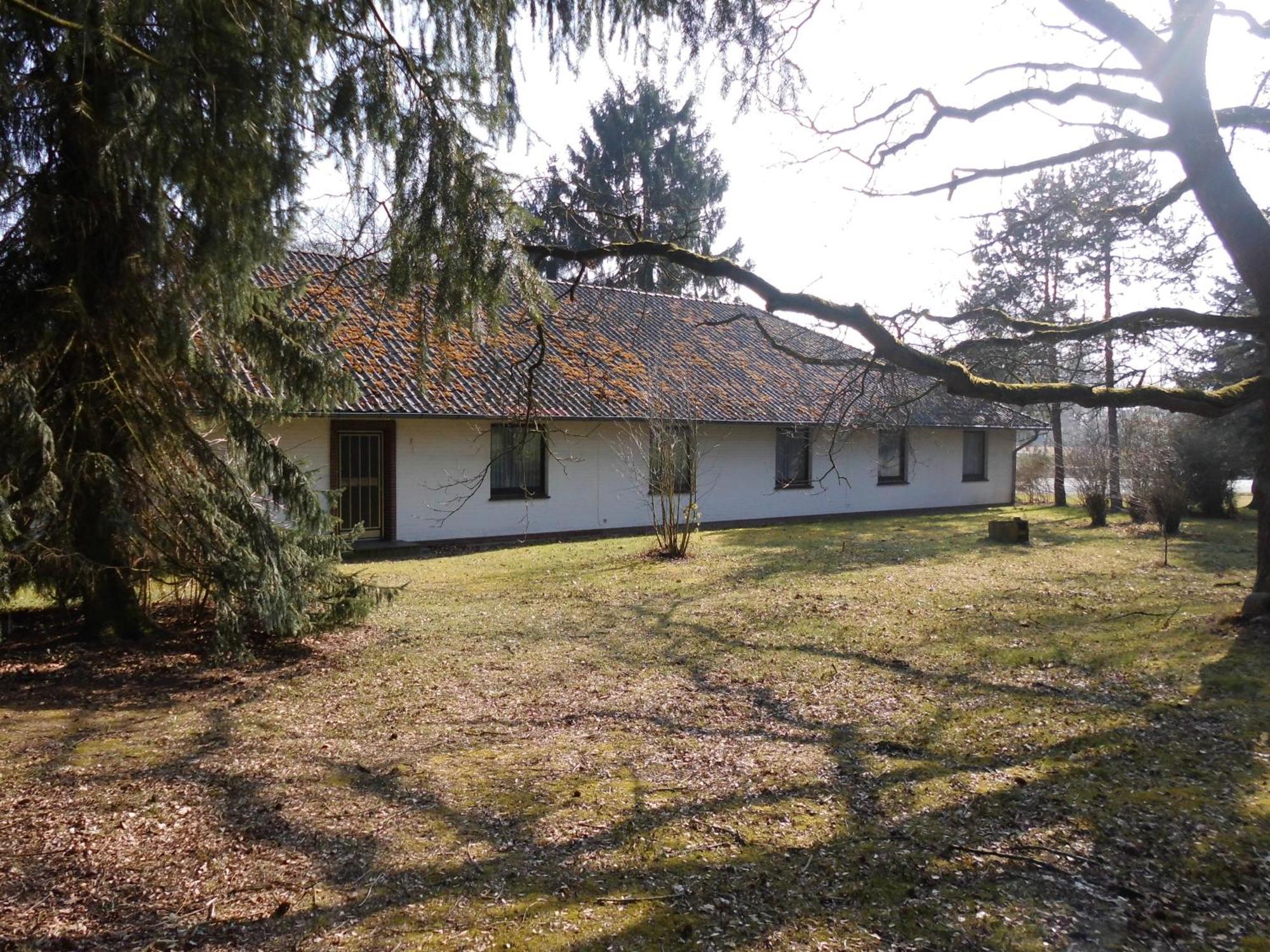 Land Gut Hotel Dierks Repke Exterior photo