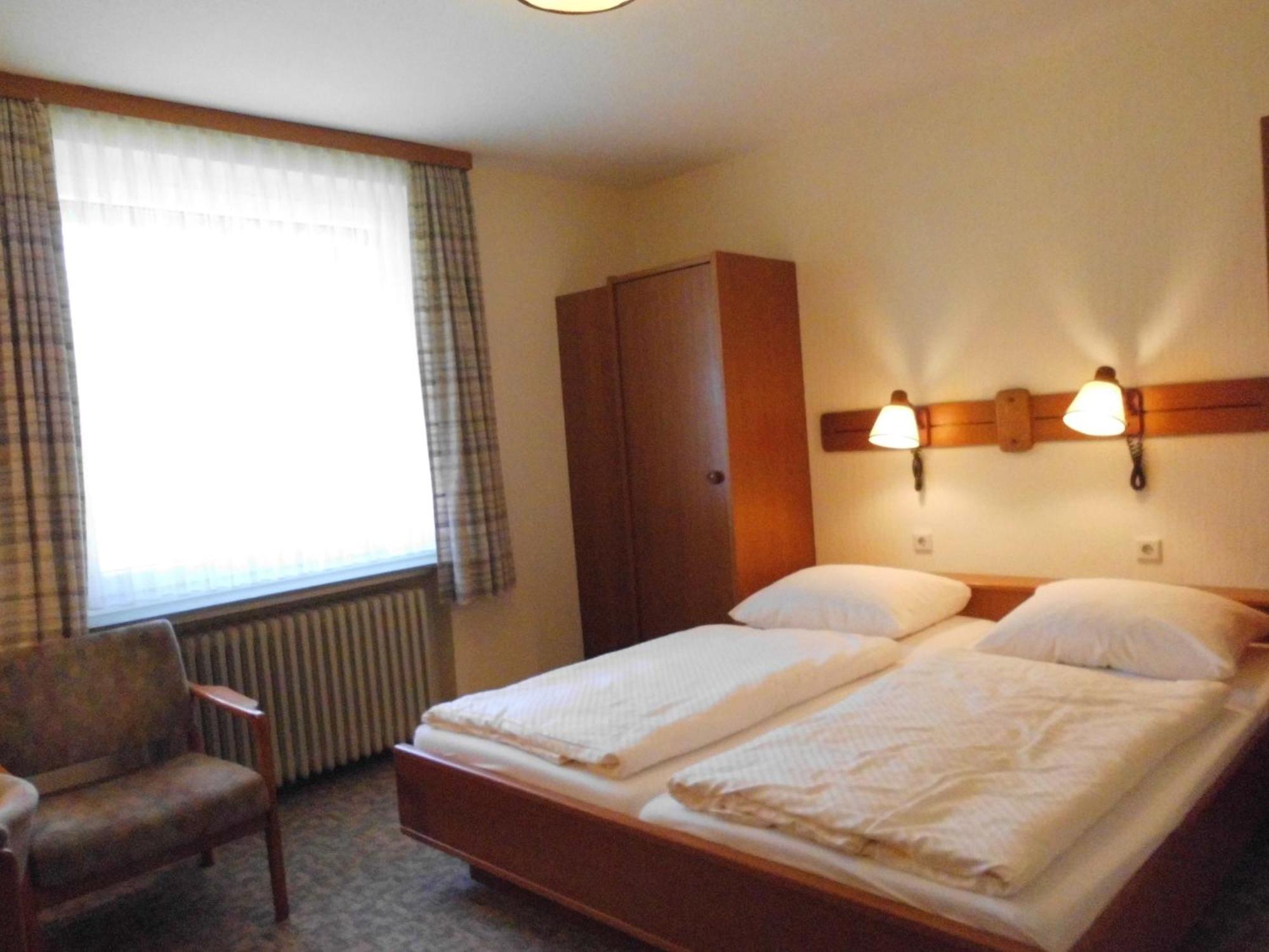 Land Gut Hotel Dierks Repke Room photo