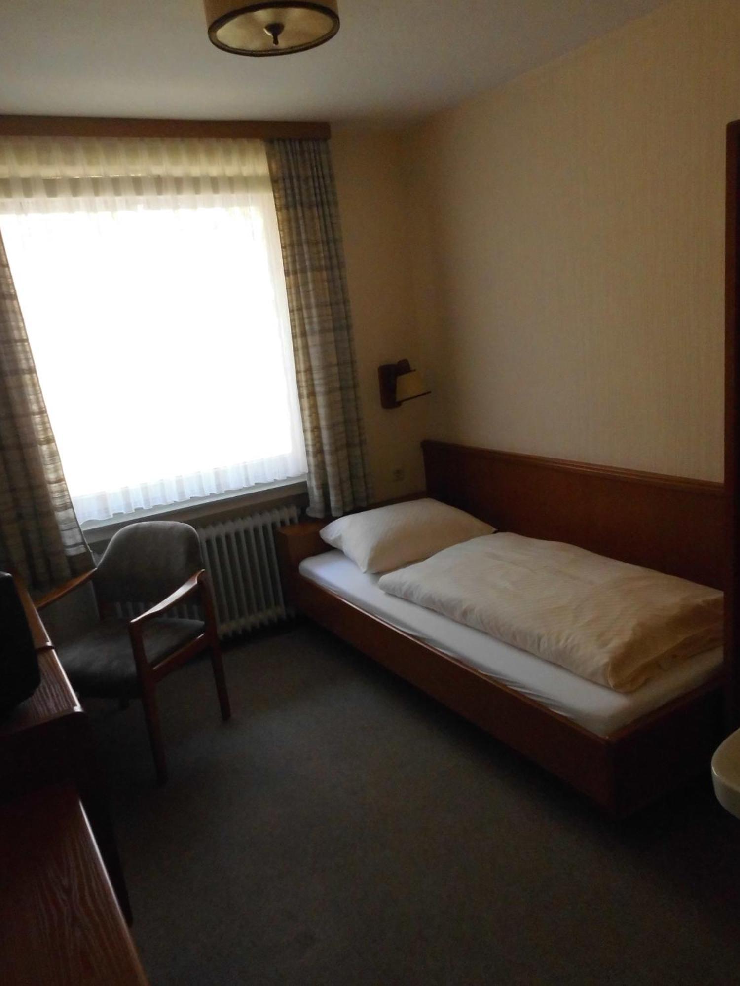 Land Gut Hotel Dierks Repke Room photo