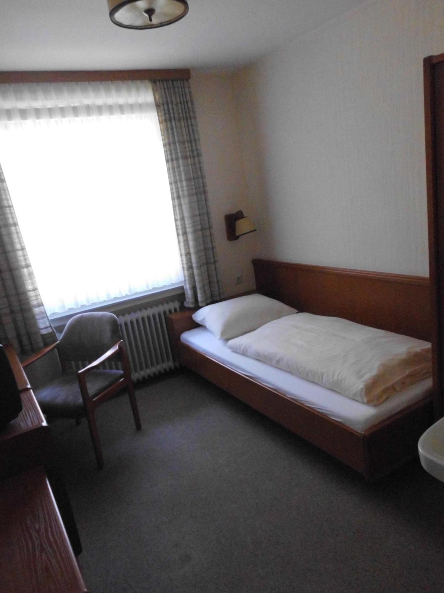 Land Gut Hotel Dierks Repke Room photo